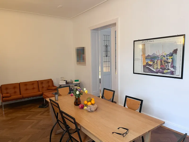 Möblierte 3,5-Zimmer-Wohnung in Charlottenburg zur Zwischenmiete — photo 1